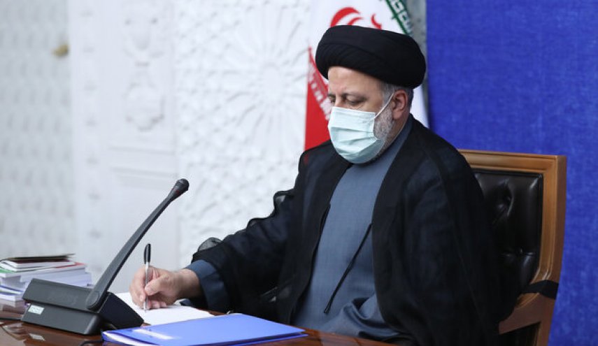 ماموریت رئیس جمهور به وزیر کشور برای بررسی میدانی وضعیت سیل‌زدگان استهبان