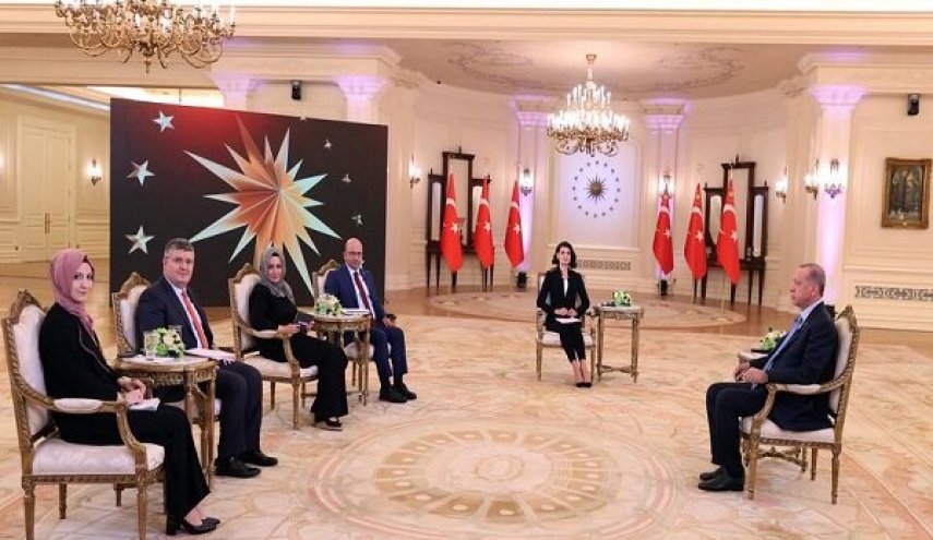 اردوغان: واردات نفت و گاز از ایران را افزایش می‌دهیم