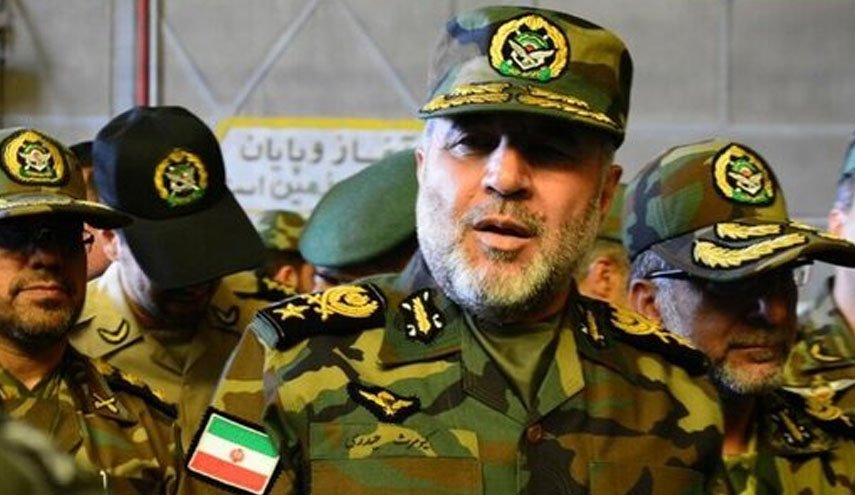امیر حیدری: تجهیزات فنی مهندسی نیروی زمینی به یزد منتقل شد
