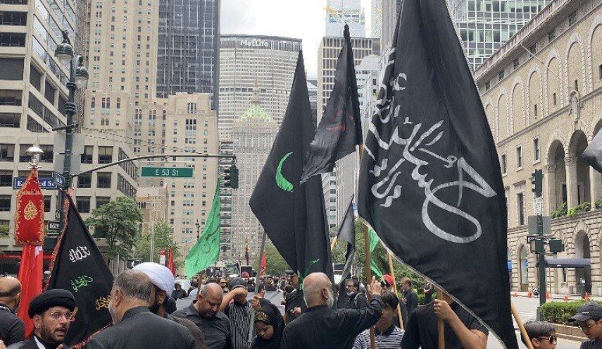 شور حسینی در روز حسین (ع) در قلب نیویورک