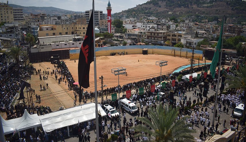 شاهد.. احياء شعائر العاشر من محرم في مدينة النبطية جنوبي لبنان