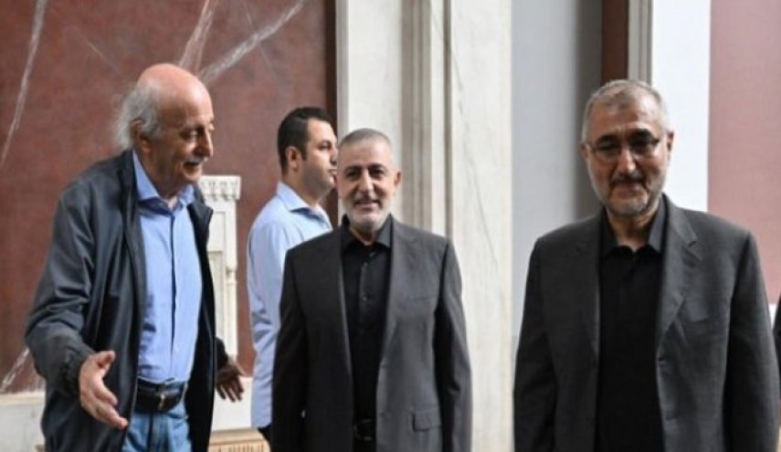 دیدار جنبلاط با معاون سیاسی سید حسن نصرالله