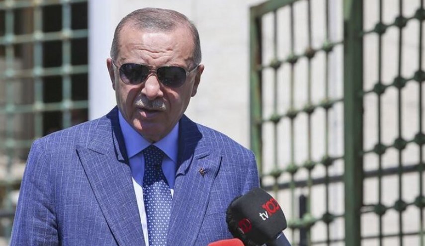 اردوغان در رأس یک هیئت بلندپایه عازم اوکراین شد