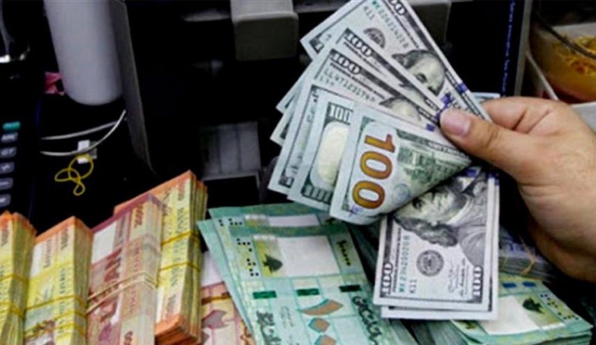 الليرة اللبنانية تواصل تدحرجها أما الدولار 