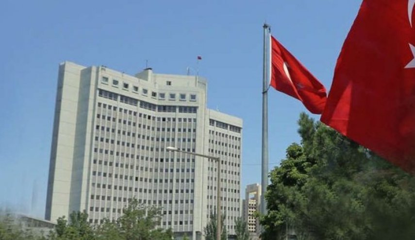 ثلاث سفن أخرى محملة بالحبوب تغادر الموانئ الأوكرانية
