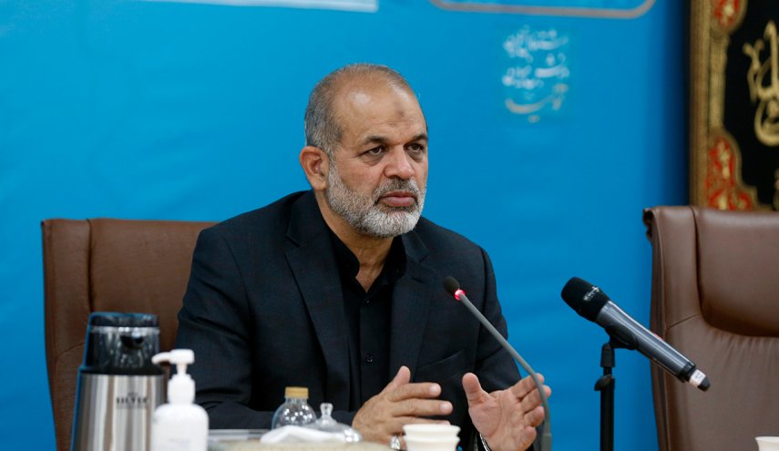 وزیر کشور: مرز هوایی باز است/ تردد از مرزهای زمینی با حصول اطمینان از امنیت زوار برقرار می‌شود