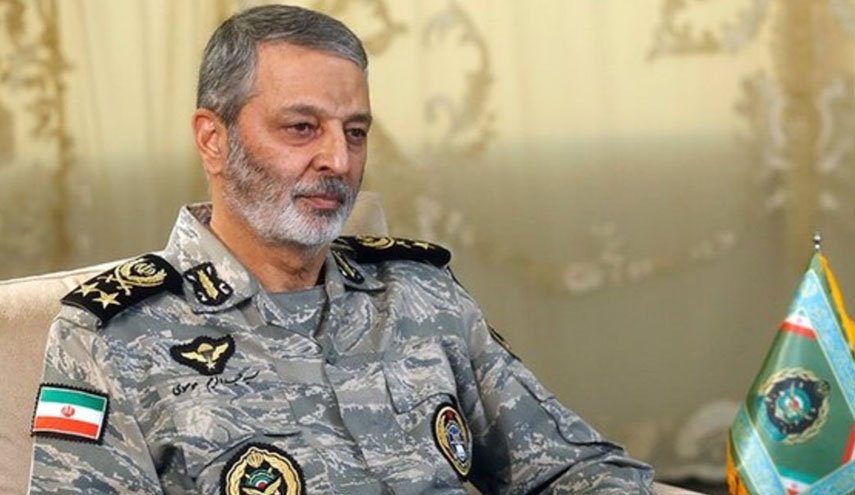  برخورد ناوشکن جماران با شناورهای آمریکایی از زبان فرمانده کل ارتش