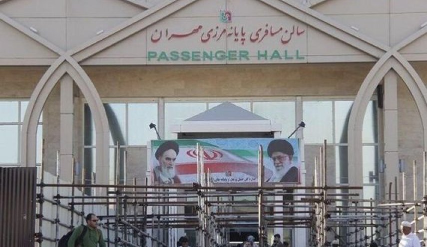 وزیر الداخلية الايراني: لا يحق دخول العراق الا الذين كانوا في معبر مهران