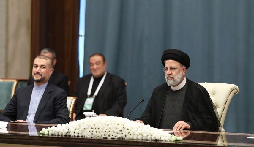 آیت‌الله رئیسی: ملت ایران با اراده خود تهدیدها را به فرصت‌ها تبدیل کرد
