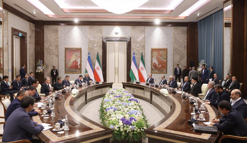 رئیسی: حجم تبادلات تجاری تهران و تاشکند در گام اول می‌تواند ۳ تا ۴ برابر شود/ میرضیایف: ایران ازبکستان در آغاز یک راه بزرگ و طولانی قرار دارند