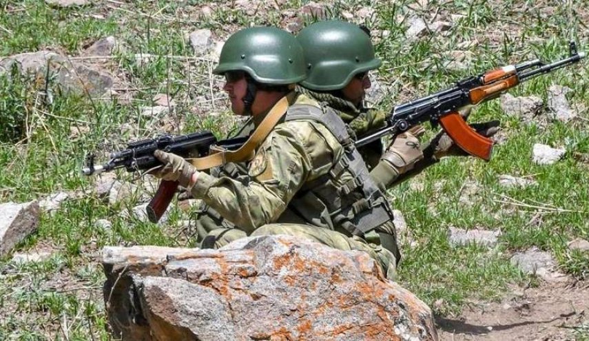 إتهامات متبادلة بين قرغيزستان وطاجيكستان بخرق الهدنة في الحدود

