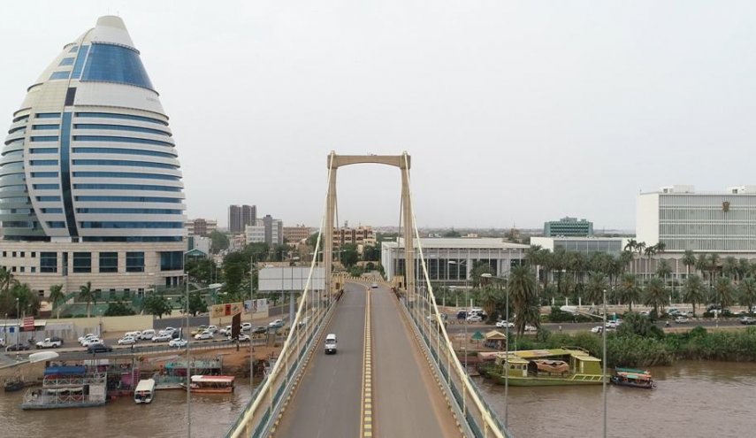 قيادي سوداني بارز يكشف تفاصيل هجوم مسلح على منزله