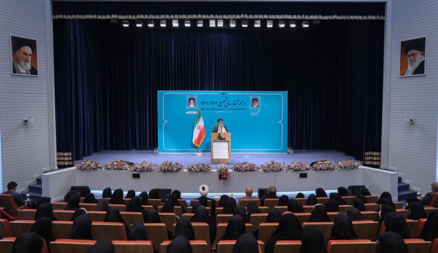 دانشجویان و اساتید اجازه تحقق خیال‌های باطل دشمن را در محیط دانشگاه نخواهند داد/ به مذاکرات عزتمندانه پایبند خواهیم بود