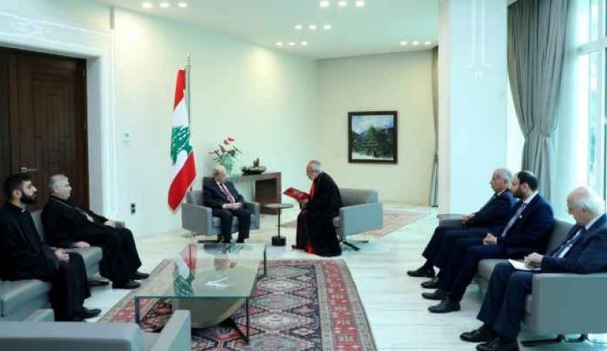 الرئيس اللبناني: مفاوضات ترسيم الحدود البحرية قطعت شوطاً متقدما