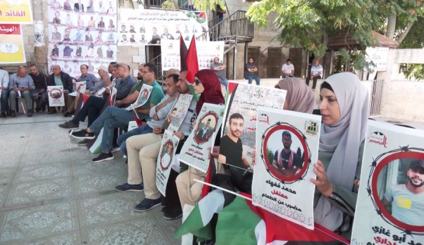 ۲۰ اسیر فلسطینی به نبرد اعتصاب غذای نامحدود پیوستند