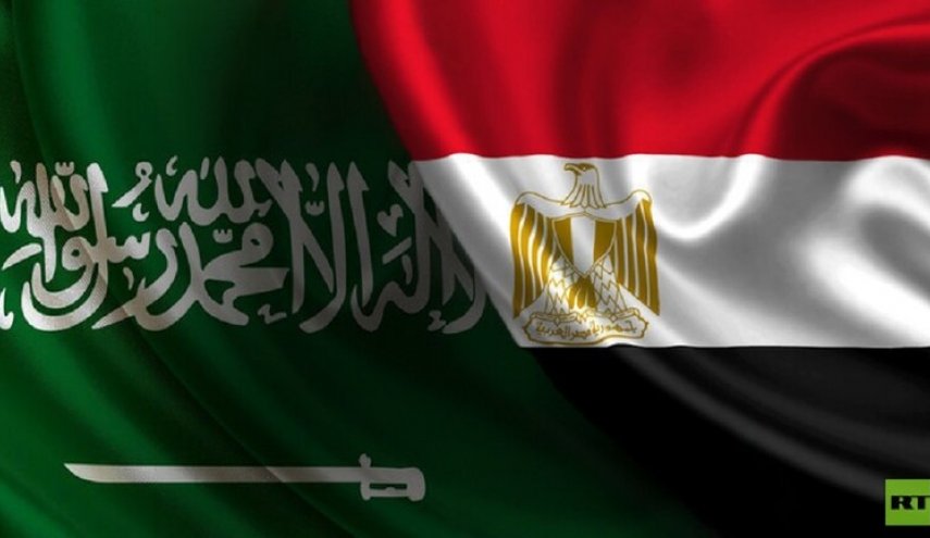 محكمة سعودية تحكم بسجن 10 مصريين