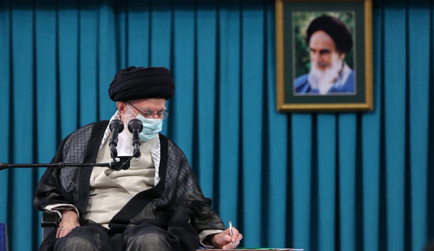 دستور رهبر انقلاب برای ارسال نظرات و پیشنهادات نخبگان به رئیس‌‌جمهور