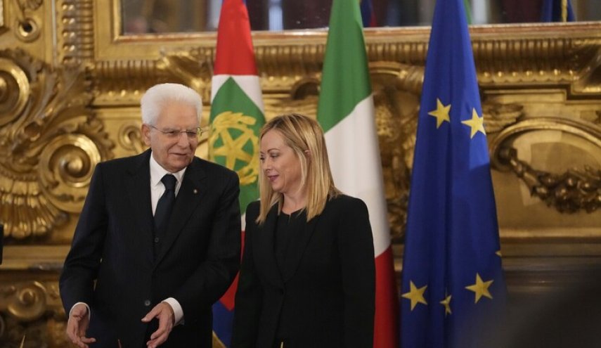 جورجا ميلوني تؤدي اليمين الدستورية رئيسة لوزراء إيطاليا