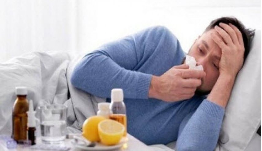بیمار مبتلا به آنفلوانزا با چه علائمی باید به پزشک مراجعه کند؟