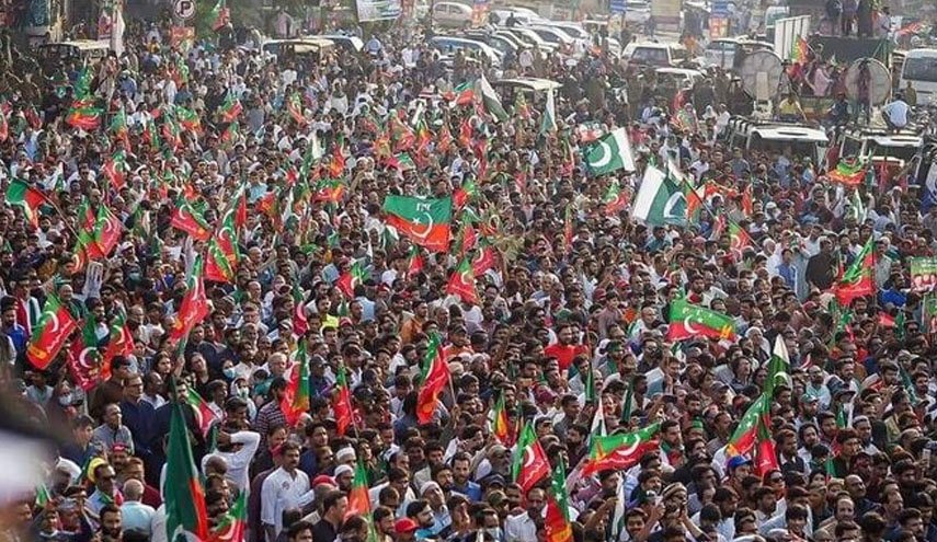 د‌ومین تظاهرات بزرگ مخالفان دولت پاکستان؛ آغاز راهپیمایی حامیان عمران‌خان به سوی پایتخت