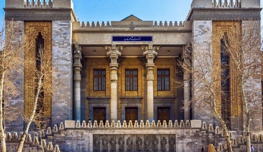 طهران تفرض عقوبات على أفراد ومؤسسات أمريكية