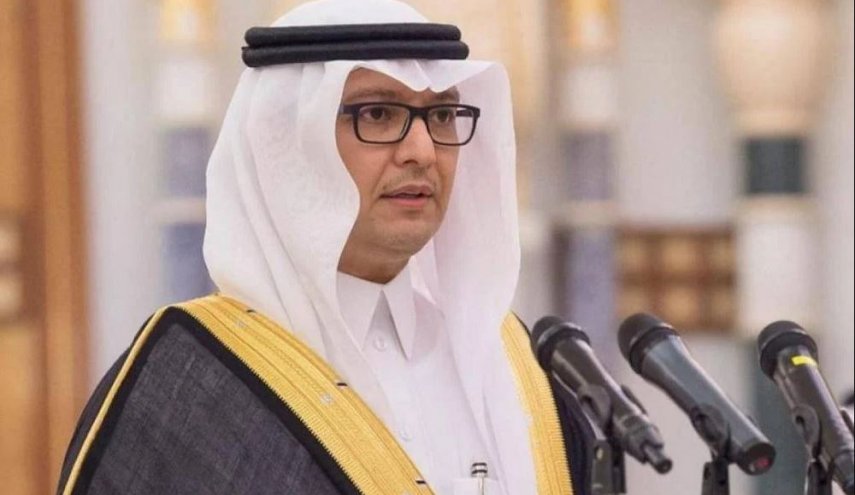 انتفاضة زرقاء في وجه  السفير السعودي في لبنان 