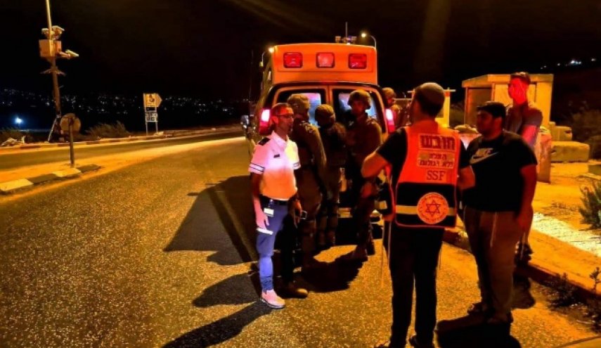 إصابة مستوطنة إسرائيلية بجروح خطيرة برأسها بالخليل