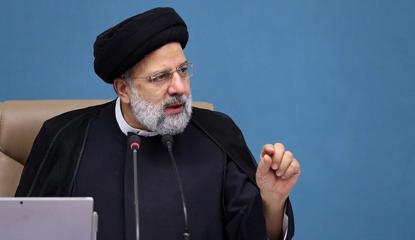 آیت‌الله رئیسی: سازمان اداری و استخدامی گلوگاه‌های فساد را شناسایی کند