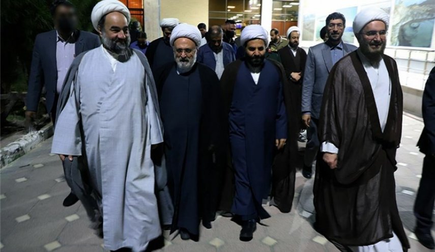 حضور هیئت اعزامی از سوی دفتر مقام معظم رهبری به سیستان و بلوچستان