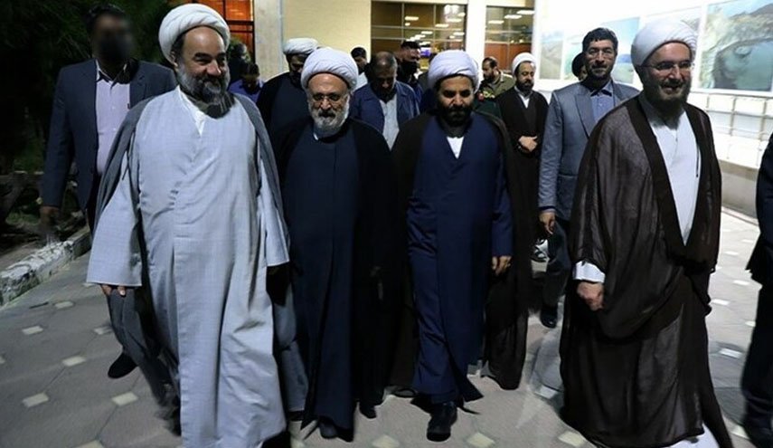  امام جمعه اهل سنت زاهدان با نماینده رهبر انقلاب دیدار کرد