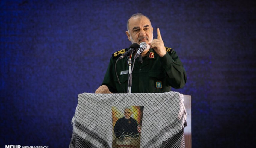 سردار سلامی: رؤیای دشمنان محقق نخواهد شد