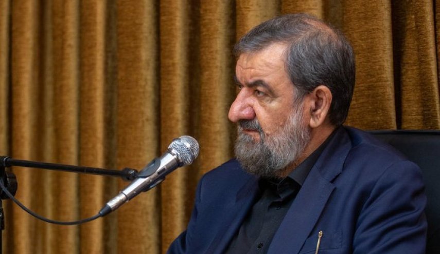 رضایی: تعدادی از مسببان حادثه ایذه هنگام خروج از مرز ماکو دستگیر شدند/ دشمن پس از شکست در تحریم اقتصادی به ایجاد ناامنی در ایران روی آورده است/ انتقام این جنایات را می گیریم