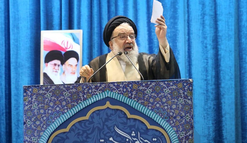 آیت‌الله خاتمی: براندازی، تجزیه ایران، ناامنی و ناامیدی هدف اغتشاشگران است
