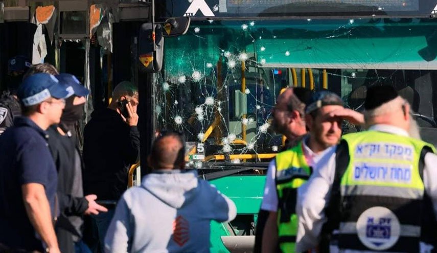 الفصائل الفلسطينية تبارك تفجيرات القدس: رد فعل طبيعي والمقاومة مستمرة