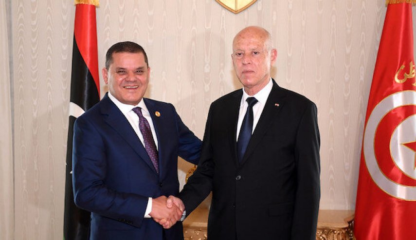 ليبيا وتونس تتفقاق على فتح باب التعاون بشكل كامل