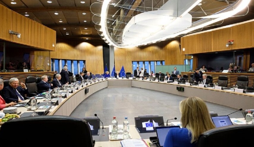 المفوضية الأوروبية تعلن عن حزمة عقوبات تاسعة ضد روسيا

