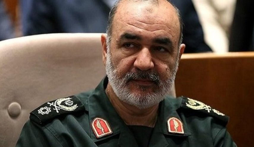 سرلشکر سلامی: به همه فناوری‌های نظامی روز دنیا دست یافته‌ایم