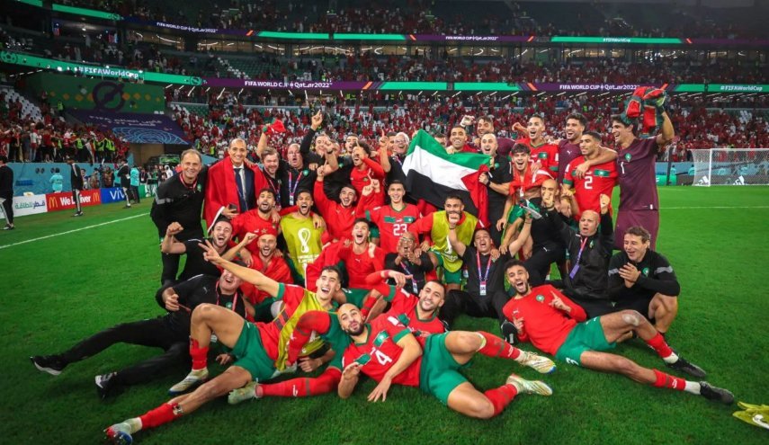 شادی فلسطینیان از پیروزی تیم ملی فوتبال مغرب