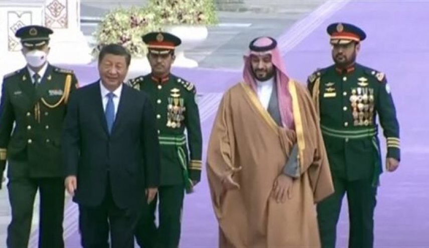 استقبال گرم ولیعهد سعودی از رئیس‌جمهور چین