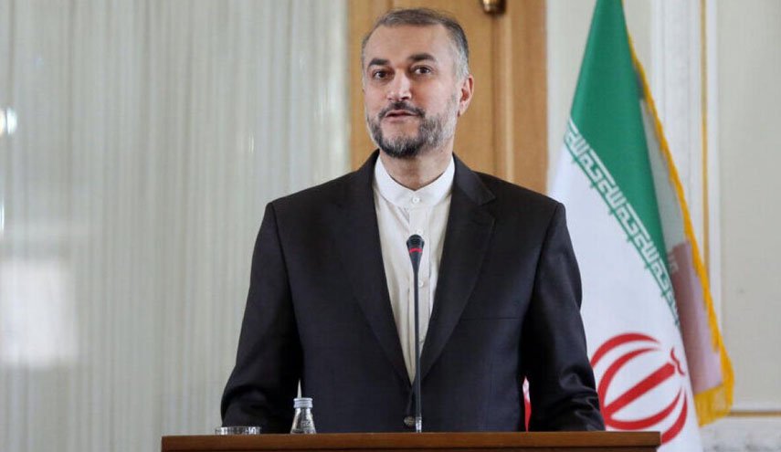 امیرعبداللهیان در گفتگو با بورل: به تحریم و مداخله پاسخ می‌دهیم/ همزمان در مسیر گام نهایی توافق پایدار هستیم
