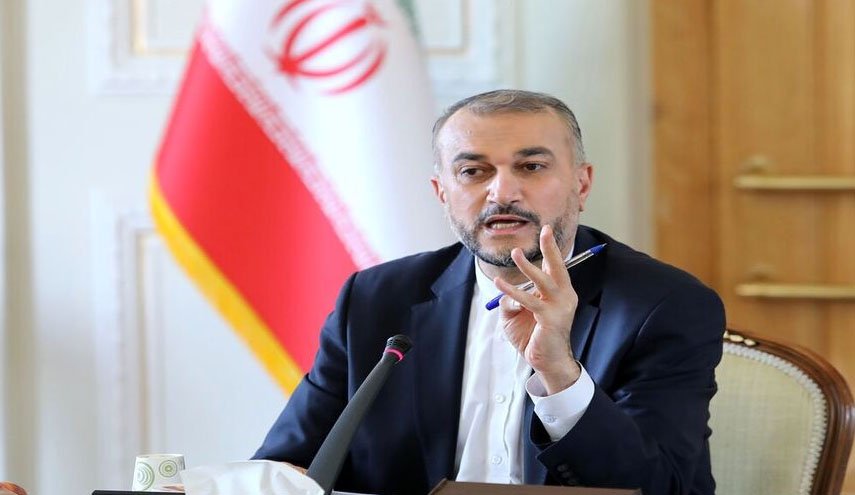 توییت امیرعبداللهیان در مورد ضرورت احترام به تمامیت ارضی ایران به زبان چینی