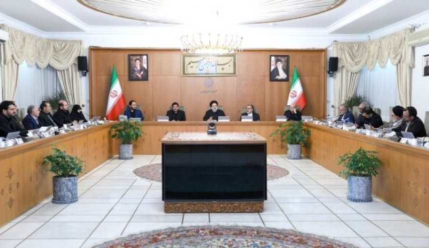  رئیسی: بهبود وضع معیشت مردم از اولویت‌های بودجه ۱۴۰۲ است