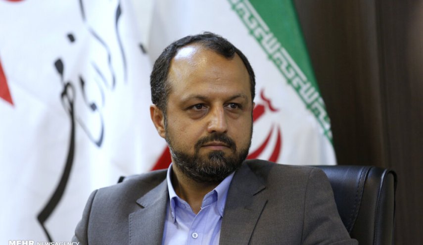 افزایش ۲۰ درصدی میانگین حقوق کارکنان دولت در سال آینده/ اجازه رهبر انقلاب درباره تهاتر نفت برای اجرای طرح‌های ریلی و ترانزیت