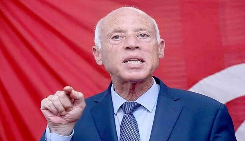 الرئيس التونسي: العملية الانتخابية ستتواصل والشعب سيقول كلمته