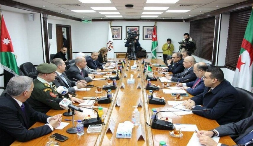 مباحثات أردنية جزائرية لتعزيز التعاون بين البلدين في العديد من المجالات
