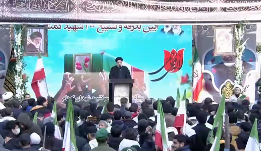 رئیس‌جمهور: در جریان اغتشاشات اخیر استکبار با تمام توان به میدان آمد/ آغوش ملت برای فریب‌خوردگان باز است/ امروز ابتکار عمل در دست مجاهدین فلسطینی است