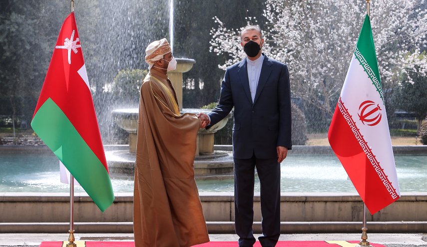 امیرعبداللهیان: حامل پیام رئیس جمهور برای سلطان عمان هستم

