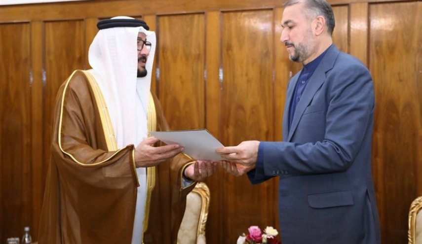 پیام کتبی وزیر خارجه امارات تسلیم امیرعبداللهیان شد