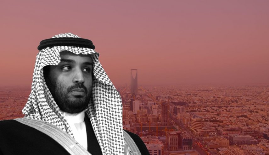 كاتب سعودي: عهد بن سلمان أسوأ عهدا يمر بالسعودية منذ تأسيسها!