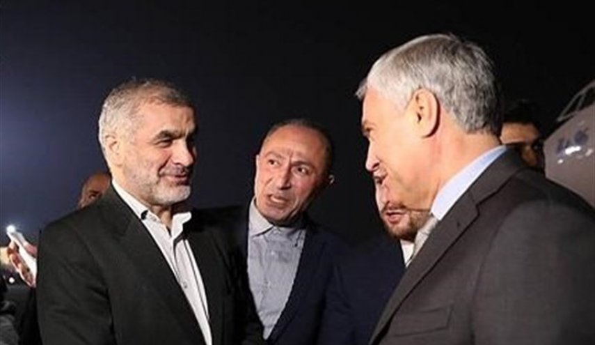رئيس مجلس الدوما الروسي يصل الى طهران